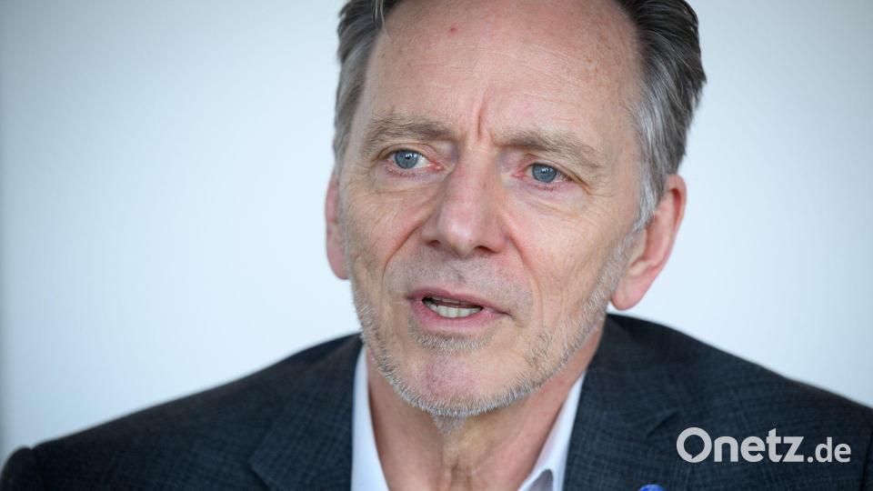 Der Präsident des Bundeskriminalamts (BKA), Holger Münch, fragt: Warum löschen die Plattformbetreiber Betrugswerbung nicht selbst? (Archivfoto) Bild: Bernd von Jutrczenka/dpa