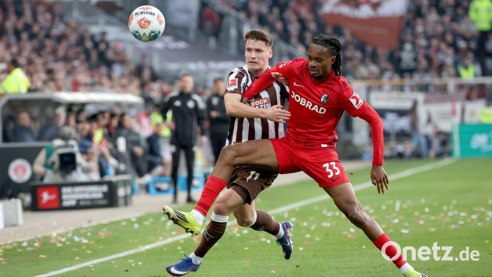 Beide Teams lieferten sich ein abwechslungsreiches Duell. Bild: Christian Charisius/dpa