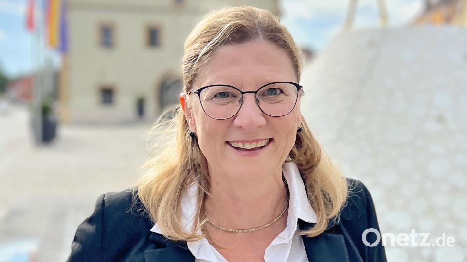 Beate Dietrich (SPD) wird mit 66,9 Prozent Bürgermeisterin in Hirschau. Bild: Jentry Meißner