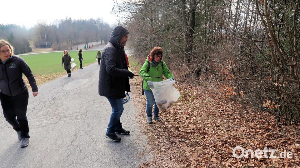 Entlang der Wanderwege kam so mancher Unrat zum Vorschein Bild: bsc