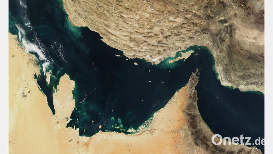 Die Straße von Hormus hat große Bedeutung für die Weltwirtschaft. (Archivbild) Bild: -/The Visible Earth/NASA/dpa