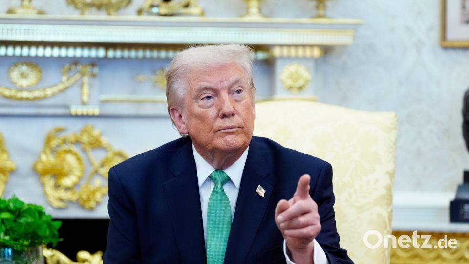 US-Präsident Trump will, dass Tanker wieder durch die Straße von Hormus fahren können. (Archivbild) Bild: Alex Brandon/AP/dpa