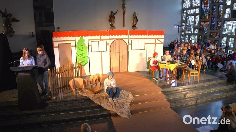 Der Sohn bei den Schweinen. Bild: Regina Probst