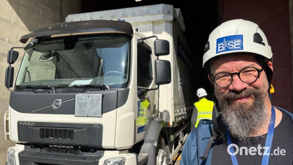 Ulmer strahlt: nach der Testfahrt sind die Antiprotonen noch an Ort und Stelle. Bild: Christiane Oelrich/dpa