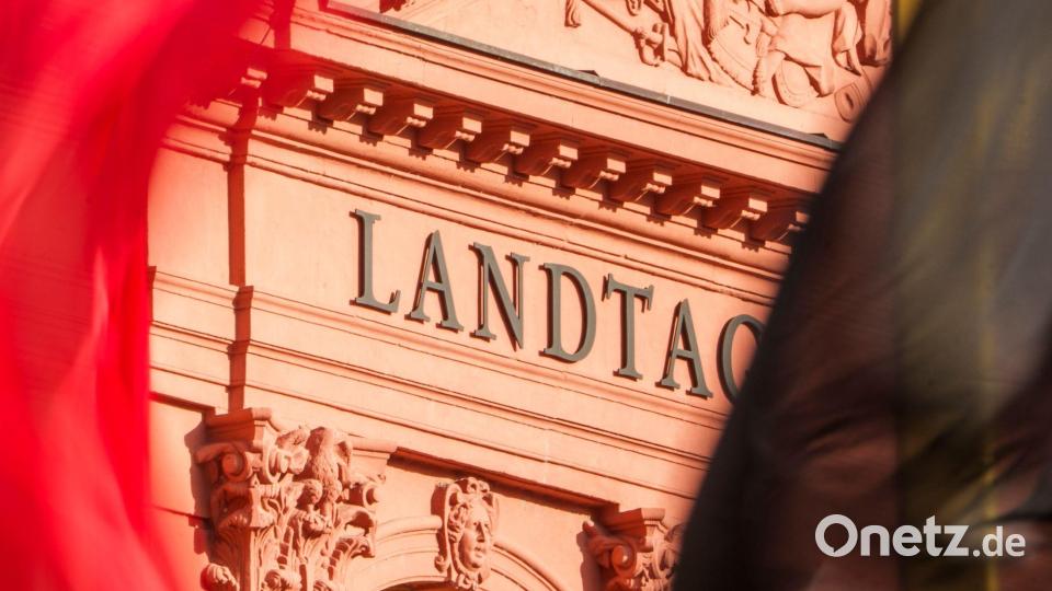 In Rheinland-Pfalz bahnt sich eine Regierung aus CDU und SPD an. (Archivbild) Bild: Andreas Arnold/dpa