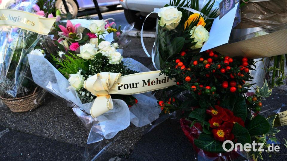 Der gewaltsame Tod von Mehdi Kessaci erschütterte Frankreich und bewegte Präsident Macron zum Handeln (Archivbild). Bild: Christophe Simon/AFP/dpa