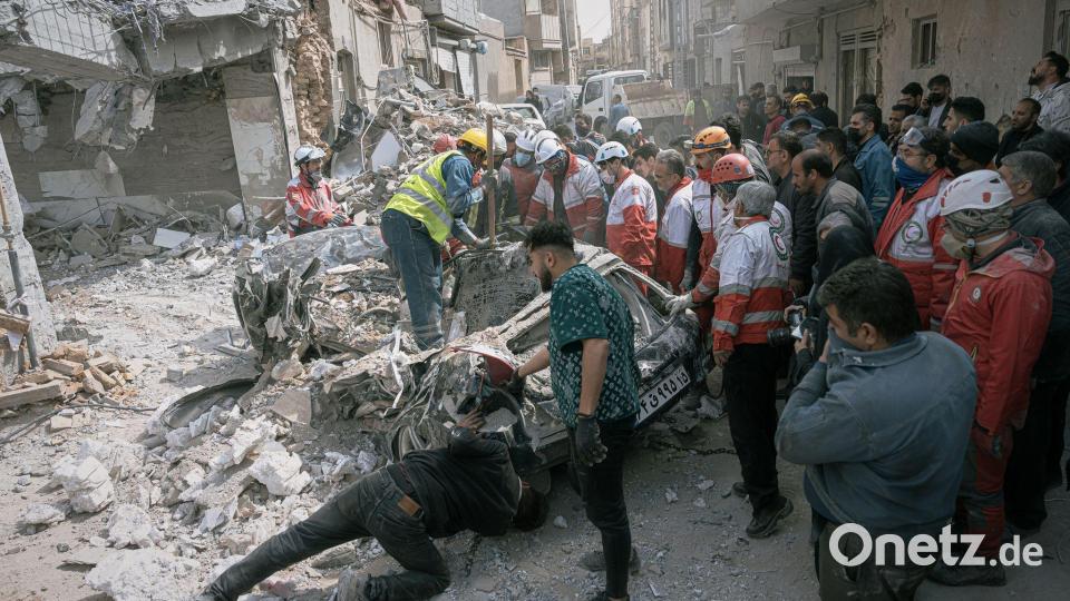 Die Angriffe der USA und Israels auf den Iran dauern an. Bild: Mati Hashemi/AP/dpa