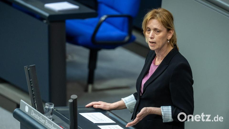 Frauenministerin Karin Prien (CDU) stellte sich hinter die Pläne. Bild: Michael Kappeler/dpa