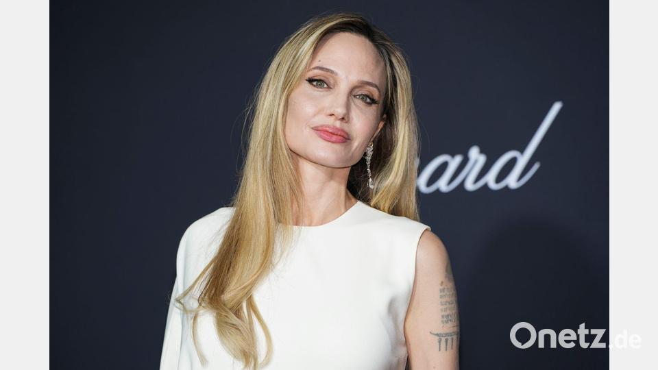 Auch Angelina Jolie kann sich ein Leben in Frankreich vorstellen. (Archivfoto) Bild: Scott A Garfitt/Invision/AP/dpa