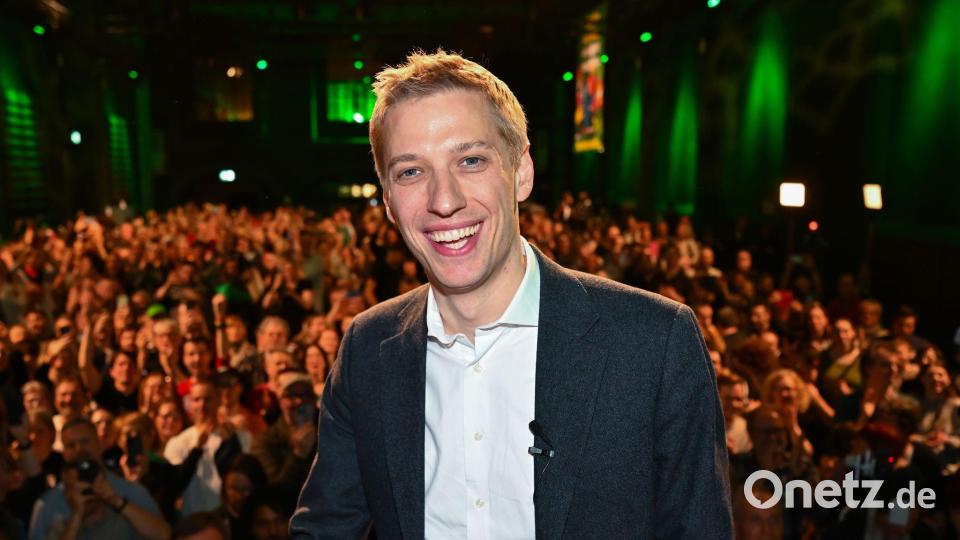 Noch ist er nur Vertreter des Oberbürgermeisters, im Mai wird Dominik Krause (Grüne) das Amt dann selbst übernehmen. (Archivfoto) Bild: Sven Hoppe/dpa