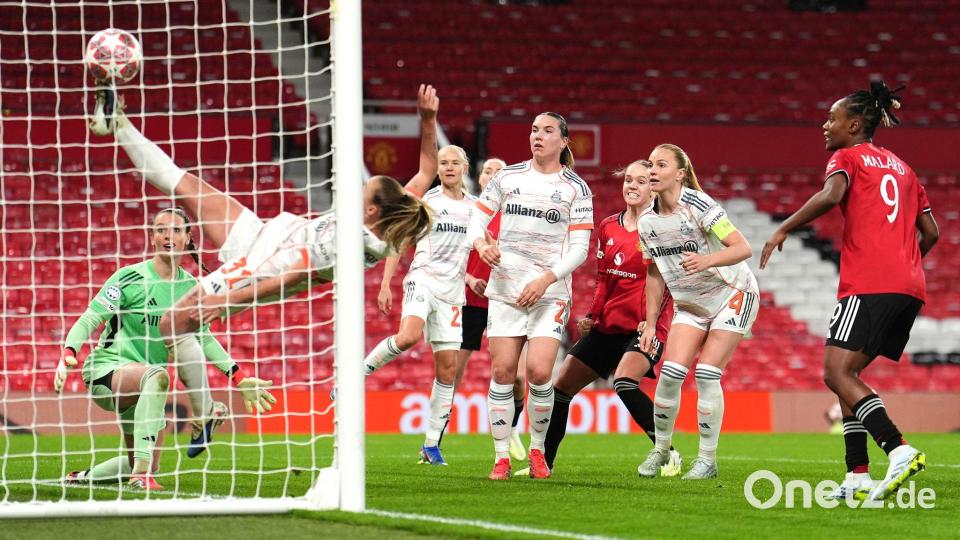 Die Münchnerinnen zeigen vollen Einsatz. Bild: Martin Rickett/PA Wire/dpa