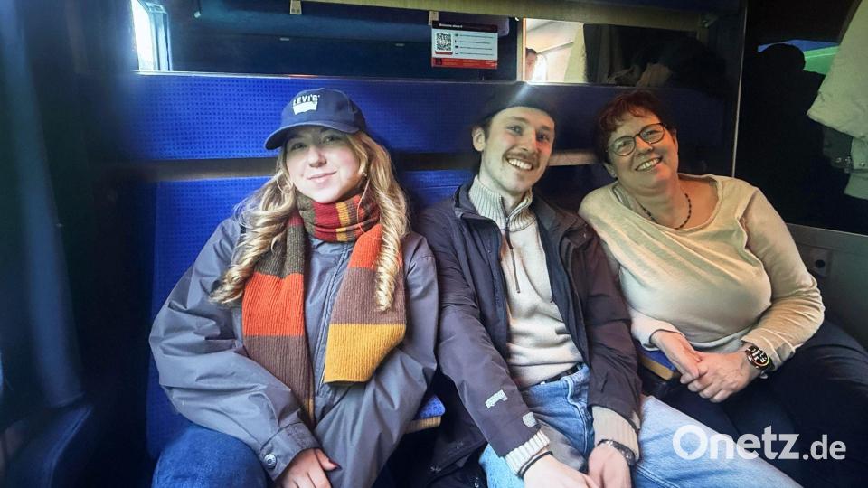 Viele Reisende freuen sich, dass es wieder einen Nachtzug zwischen der französischen und deutschen Hauptstadt gibt. Bild: Michael Evers/dpa