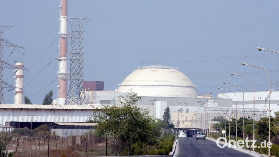 Zum dritten Mal in zehn Tagen gab es laut IAEA einen Angriff nahe dem iranischen AKW Buschehr. (Archivbild) Bild: ABEDIN TAHERKENAREH/epa/dpa