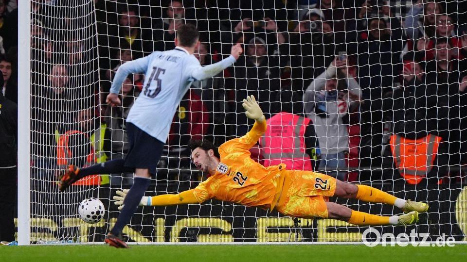 Federico Valverde setzt den Schlusspunkt gegen England. Bild: Bradley Collyer/PA/dpa