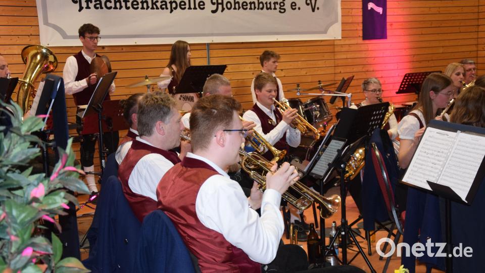 Von der Südböhmischen Polka bis zu Queen in Concert und Bella Napoli Hurra reicht die Musikpaltette. Da durfte auch der kaiserliche Konzertmarsch "Sissi" nicht fehlen. Bild: bö