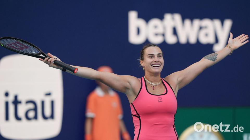 Aryna Sabalenka reagiert nach ihrem Sieg. Bild: Marta Lavandier/AP/dpa