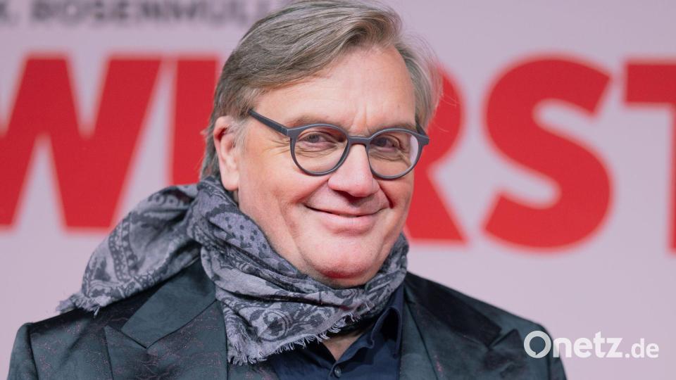 Hape Kerkeling: „Die Brille ist für mich heute wie ein Vorhang, der aufgeht: Erst mit ihr beginnt die Vorstellung.“ (Archivbild) Bild: Rolf Vennenbernd/dpa