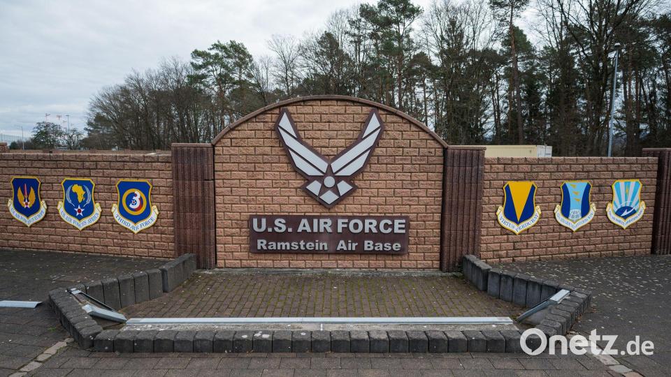 Inwieweit der Luftwaffenstützpunkt Ramstein in Rheinland-Pfalz in die Angriffe verwickelt ist, ist unklar. (Archivbild) Bild: Oliver Dietze/dpa