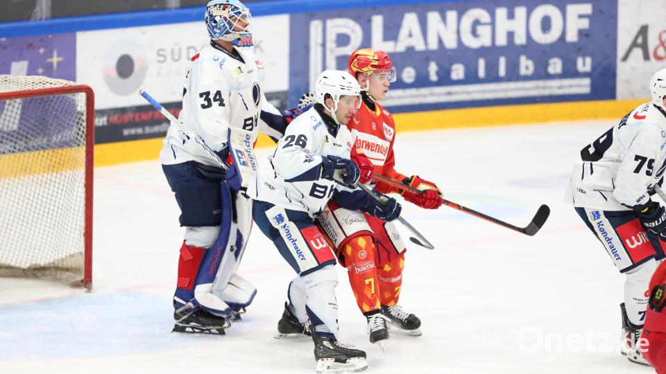 Michael McNiven auf der Suche nach Scheibe. Bild: Benjamin Lahr