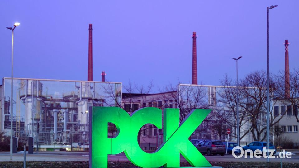 Die Ostbeauftragte der Bundesregierung, Elisabeth Kaiser, besucht die PCK-Raffinerie in Schwedt. (Archivbild) Bild: Patrick Pleul/dpa