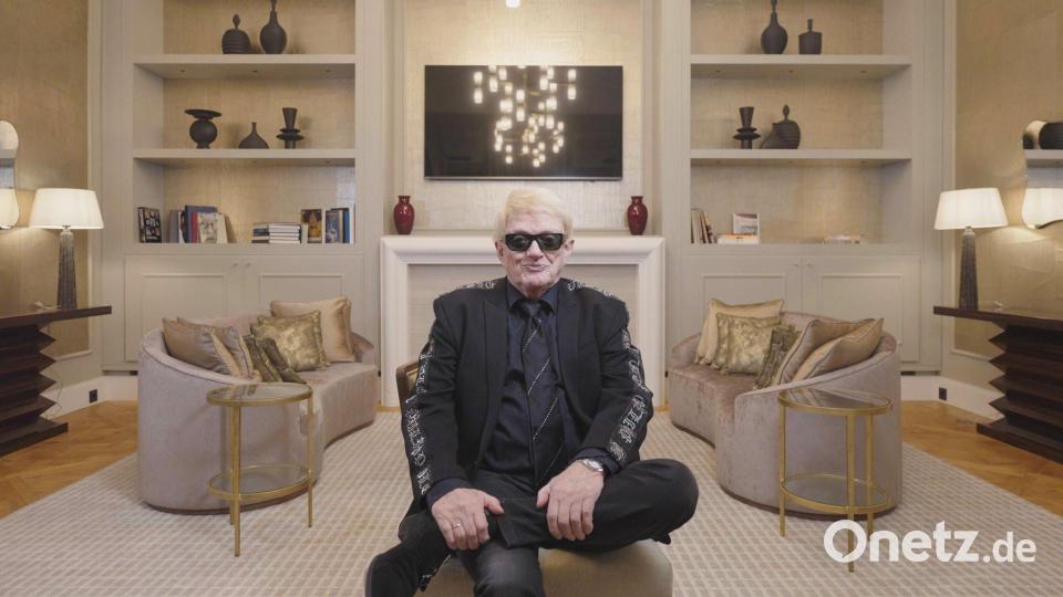 Eine vierteilige Doku „Heino – Karamba, Karacho, Kult!“ zeigt den Sänger zu Hause, auf der Bühne und im oft gemütlichen Alltag. Bild: RTL/dpa