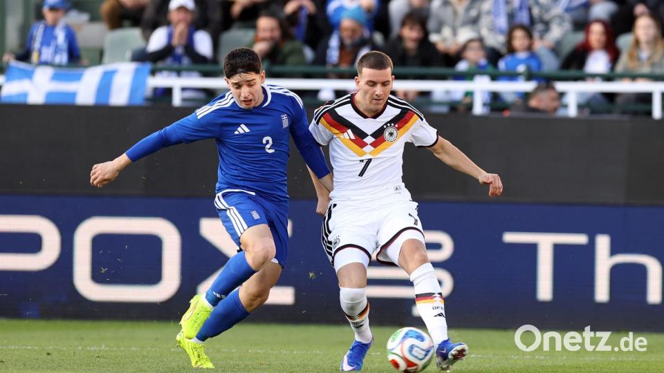 Traf erstmals für die deutsche U21: Said El Mala (r). Bild: Yorgos Karahalis/dpa