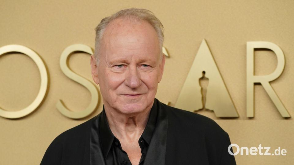 Stellan Skarsgard war bei den Oscars als bester Nebendarsteller nominiert. (Archivbild) Bild: Jordan Strauss/Invision/AP/dpa