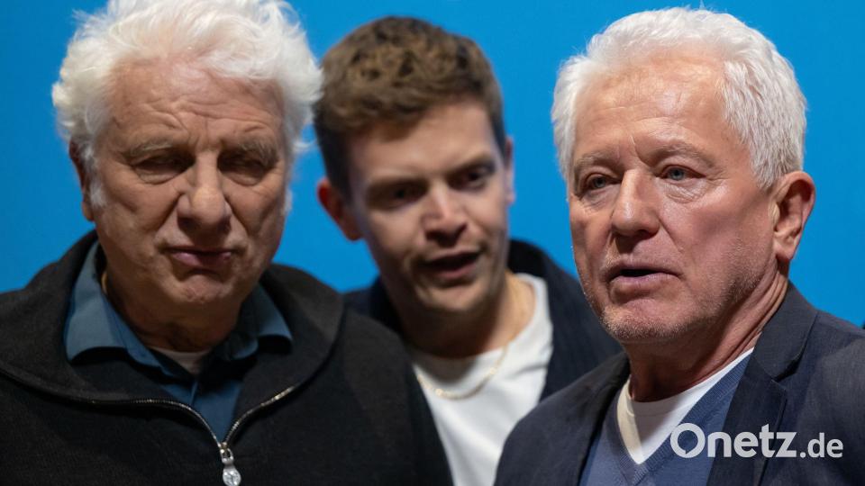 Ferdinand Hofer (Mitte) übernimmt. Bild: Sven Hoppe/dpa