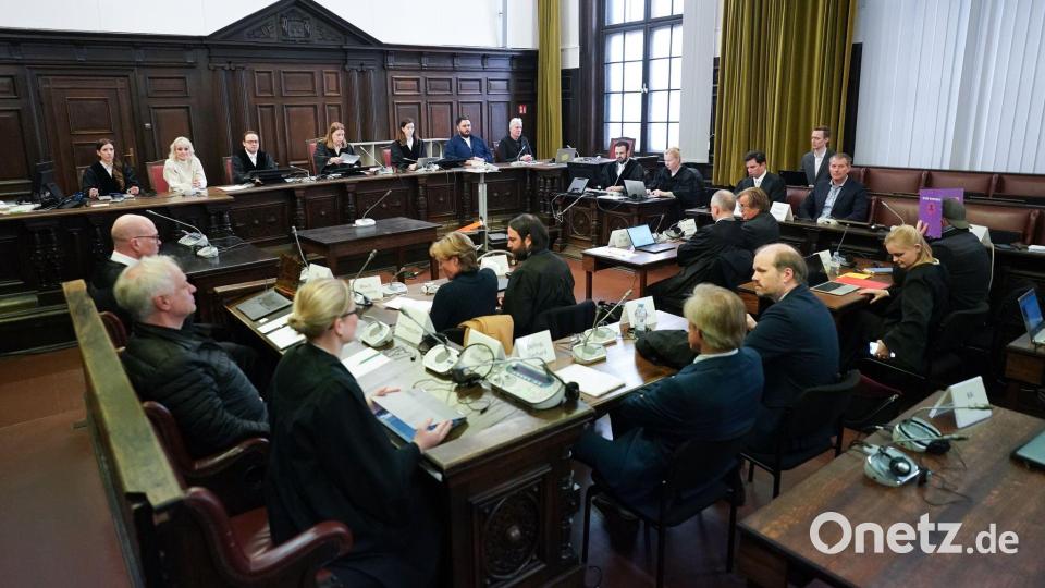 Es ist bereits der 43. Verhandlungstag. Bild: Marcus Brandt/Pool dpa/dpa