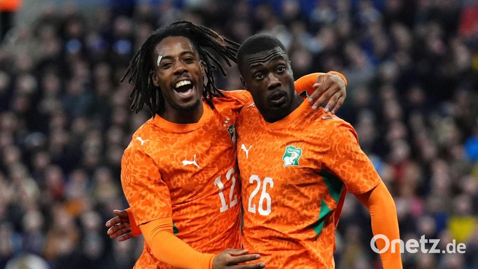 Nicolas Pepe (r) erzielte den Siegtreffer für die Elfenbeinküste. Bild: Andrew Milligan/PA Wire/dpa