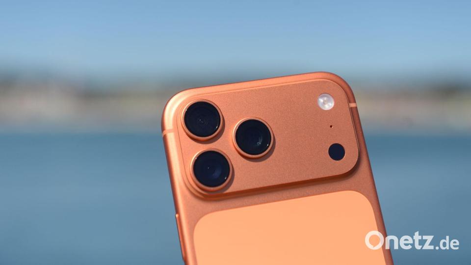 2026: Das iPhone wird auch auf absehbare Zeit wichtigstes Geschäftsfeld für Apple sein. Bild: Andrej Sokolow/dpa/dpa-tmn