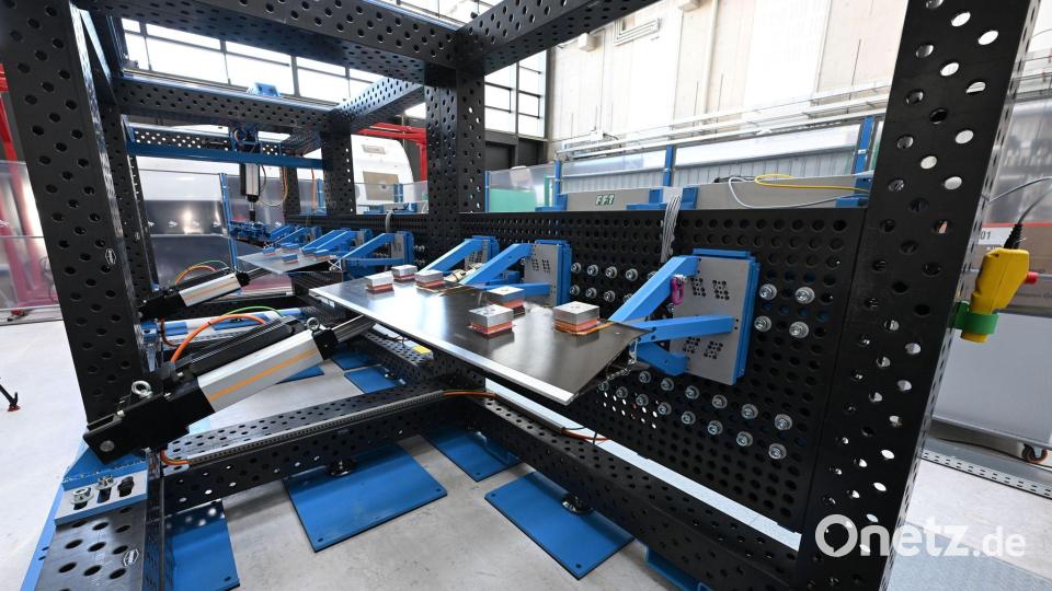 Bis zu drei Steuerflächen können gleichzeitig getestet werden. Bild: Carmen Jaspersen/dpa