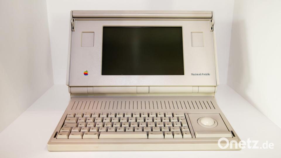 1989: Der Macintosh Portable aus dem Jahr 1989 war den meisten Usern zu schwer. Bild: Sergei Magel/HNF/