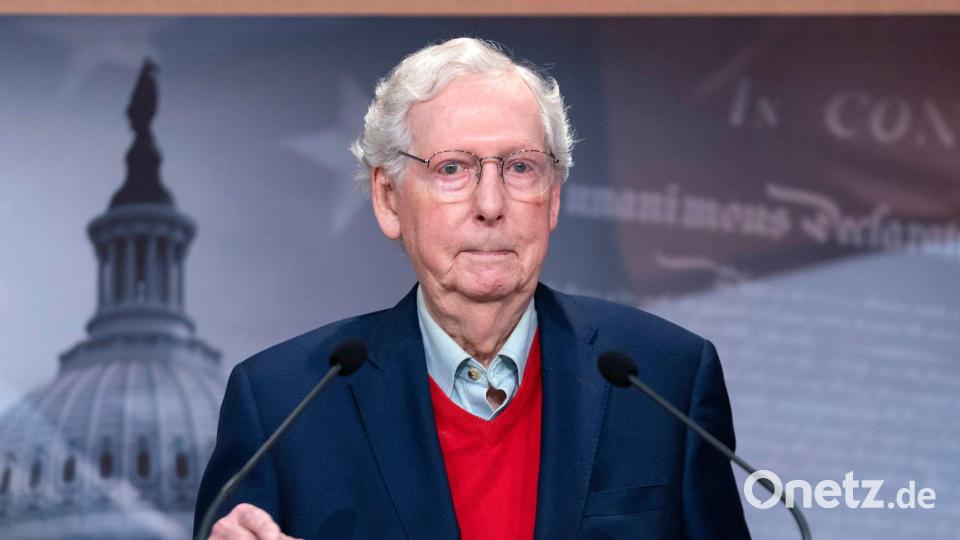 Der Republikaner Mitch McConnell schrieb in einer gemeinsamen Erklärung mit dem Demokraten Chris Coons, der Senat werde die Nato weiterhin unterstützen. Bild: Jose Luis Magana/AP/dpa