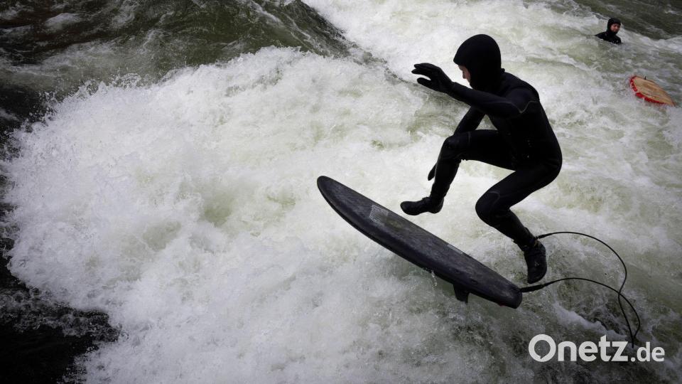 Im Oktober war die Welle verschwunden. Bild: Peter Kneffel/dpa