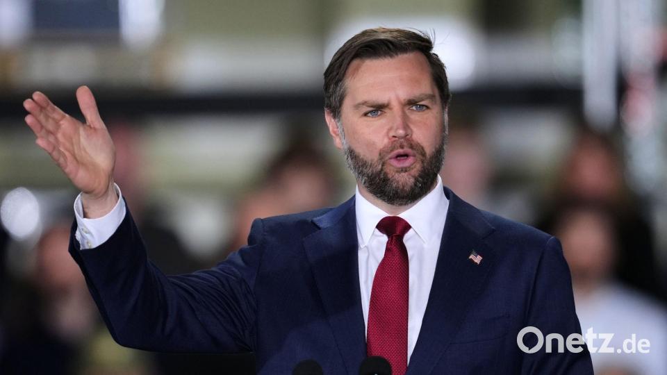 US-Vizepräsident JD Vance wird kurz vor der Parlamentswahl in Ungarn zu einem offiziellen Besuch in Budapest erwartet. (Archivbild) Bild: Paul Sancya/AP/dpa