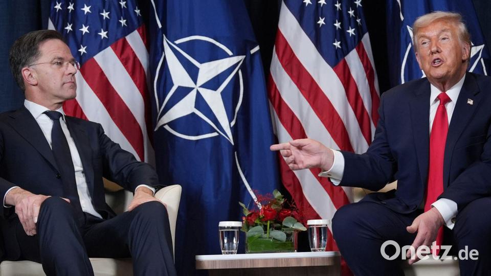 Nato-Generalsekretär Mark Rutte gehört zu den wenigen prominenten Politikern in Europa, die Donald Trumps Vorgehen gegen den Iran immer wieder loben. Schafft es der Niederländer, Trump von einem Bündnisaustritt abzuhalten? (Archivbild) Bild: Evan Vucci/AP/dpa