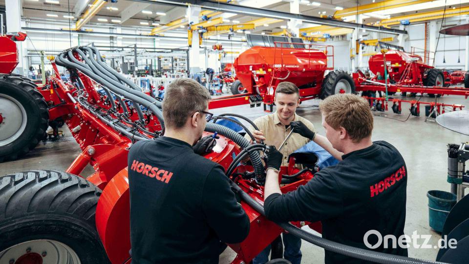 Die Studierenden können bei Horsch theoretisches Wissen direkt in der Praxis anwenden. Bild: Jolanda Selting/ OTH Amberg-Weiden