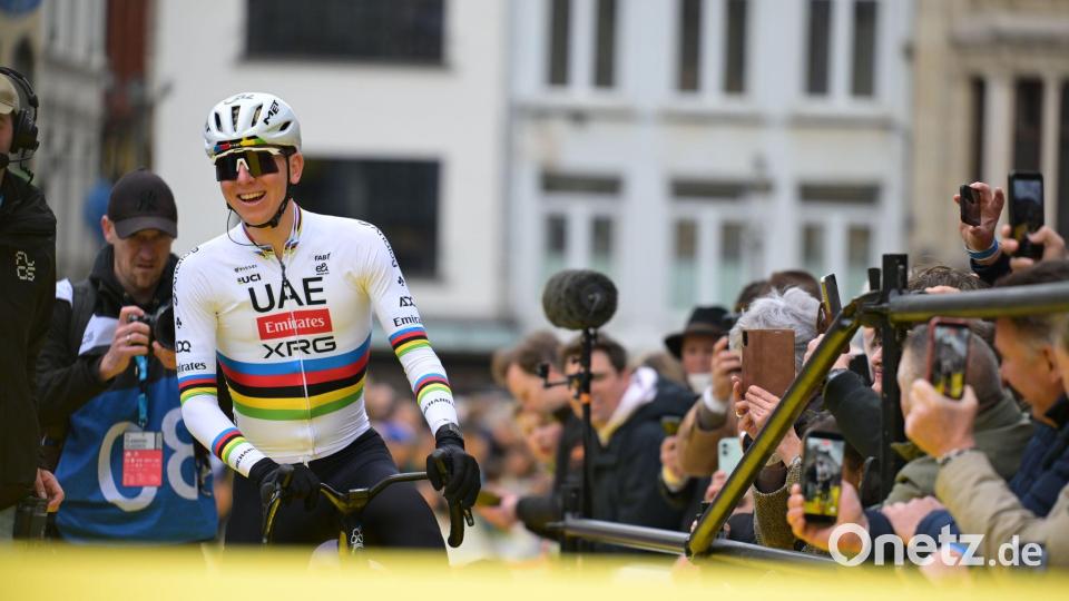 Tadej Pogačar beim Start in Antwerpen. Bild: David Pintens/Belga/dpa