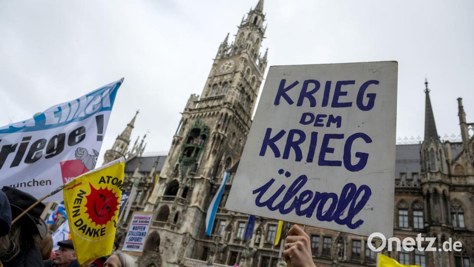 Der Karsamstag war in Bayern der Haupttag der Ostermärsche. Bild: Stefan Puchner//dpa