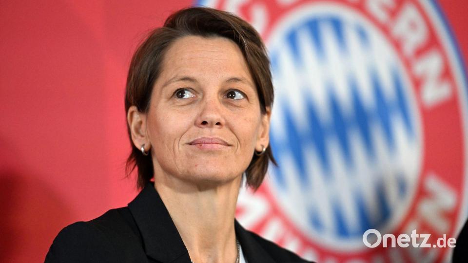 London calling: Bayern-Direktorin Bianca Rech bleibt trotz Chelsea-Interesse in München. (Archivbild) Bild: Jens Niering/dpa