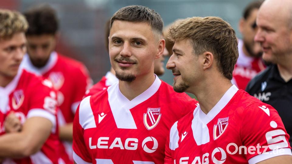 Erik Engelhardt schoss drei Tore gegen 1860. Bild: Frank Hammerschmidt/dpa