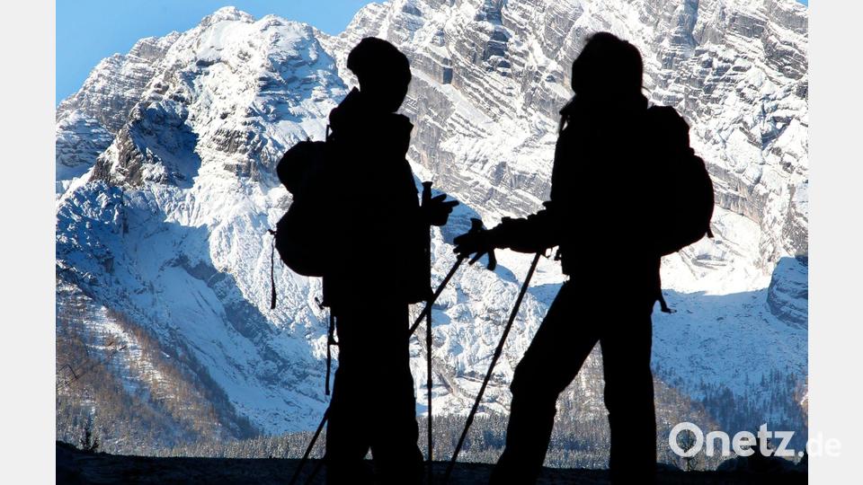 Als Paar am Berg unterwegs - bringt das Probleme? (Symbolbild) Bild: picture alliance / Wolfgang Kumm/dpa