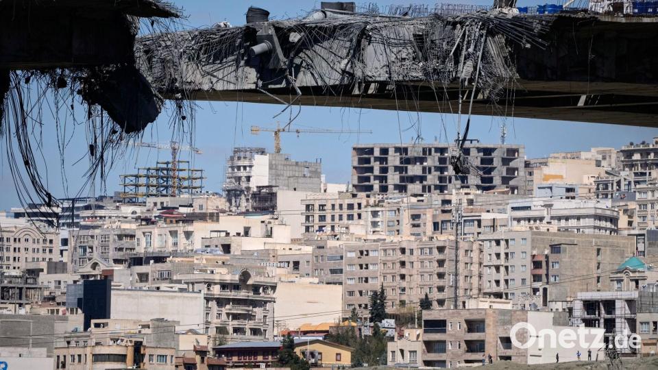 Zuletzt hatten die USA mit der Zerstörung der Infrastruktur des Irans gedroht. Bild: Vahid Salemi/AP/dpa