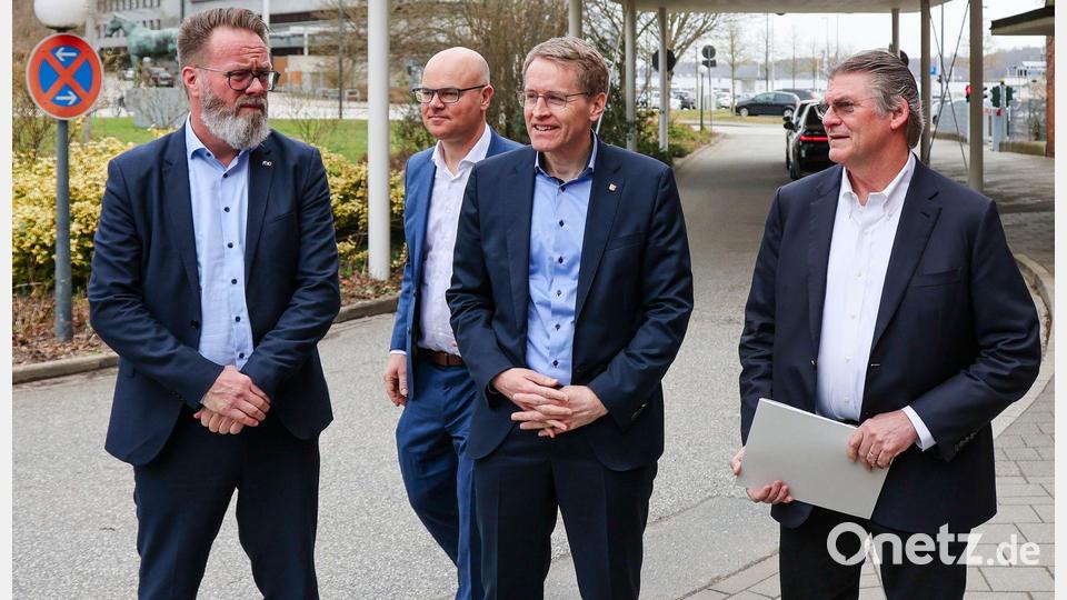 Ministerpräsident Daniel Günther erklärte die Bereitschaft, Lyten bei den weiteren Schritten zu unterstützen. (Archivbild) Bild: Frank Molter/dpa