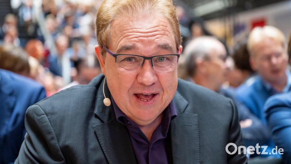 „Der Einfluss von Politik oder Kirche auf die Medien war in den 70er- und 80er-Jahren wesentlich stärker – und das ganz offen“, sagt Kalkofe. (Archivbild) Bild: Peter Kneffel/dpa