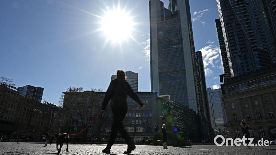 Der März war in Europa vergleichsweise warm. (Illustration) Bild: Michael Brandt/dpa