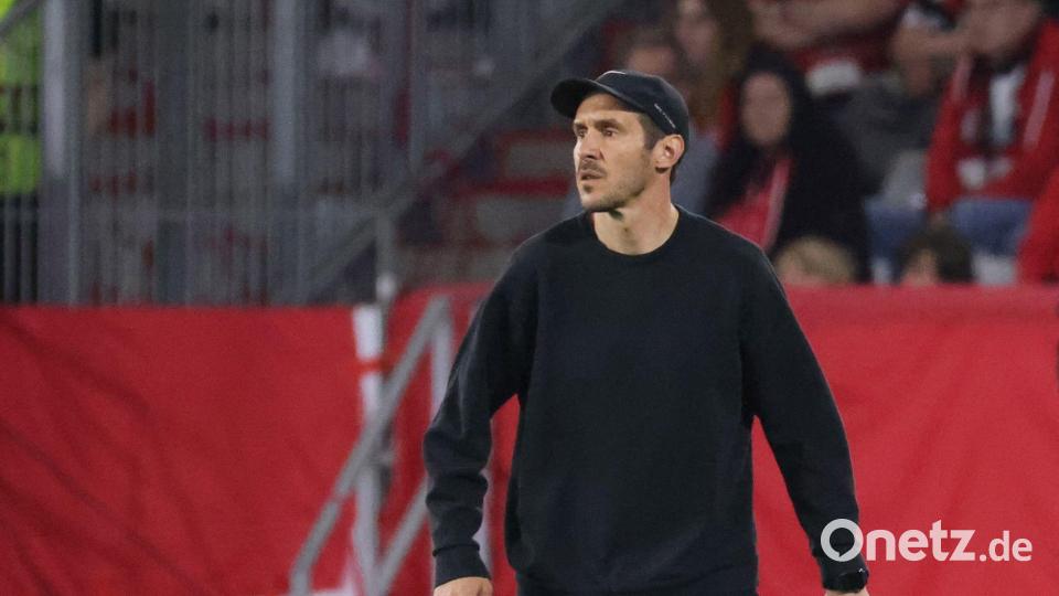 Sah starke Freiburger gegen Celta Vigo: Trainer Julian Schuster. Bild: Philipp von Ditfurth/dpa