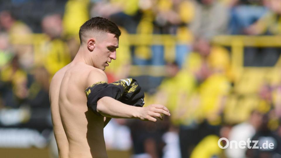 Pfiffe trotz Vertragsverlängerung für Nico Schlotterbeck. Bild: Bernd Thissen/dpa