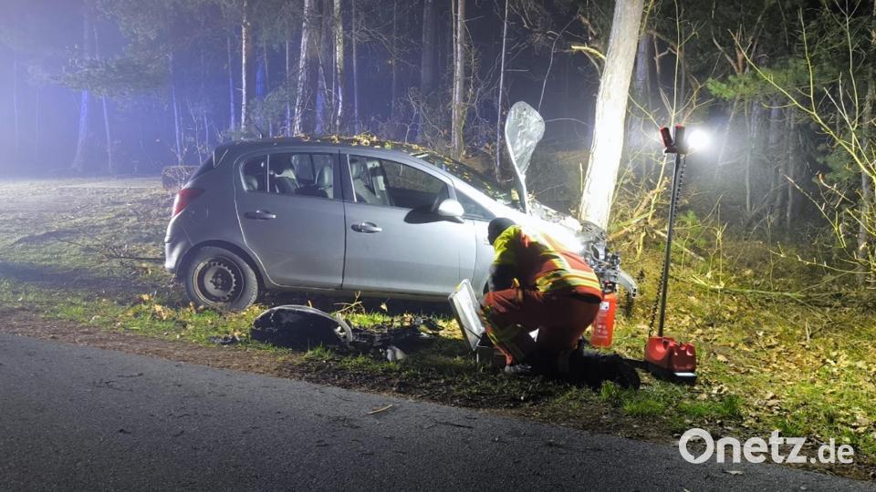Mitten in der Nacht mussten de Einsatzkräfte ins Josephstal ausrücken. Bild: jma